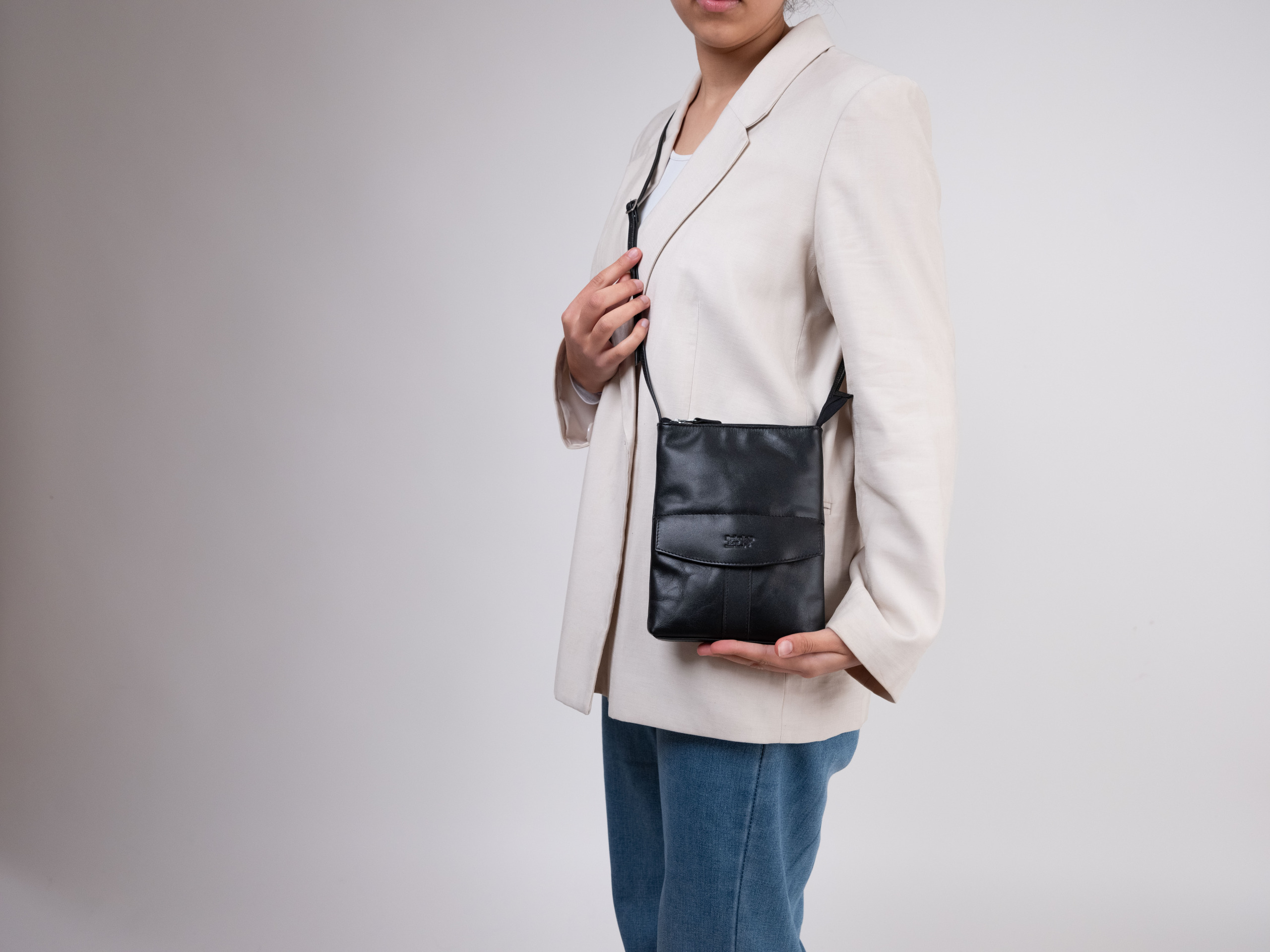 Crossbody Bag 2737 M